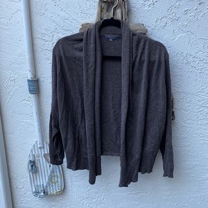 Vince taupe sweater. Rayon blend. Size xs. Dolman sleeve. Open front. Soft/lt.wt